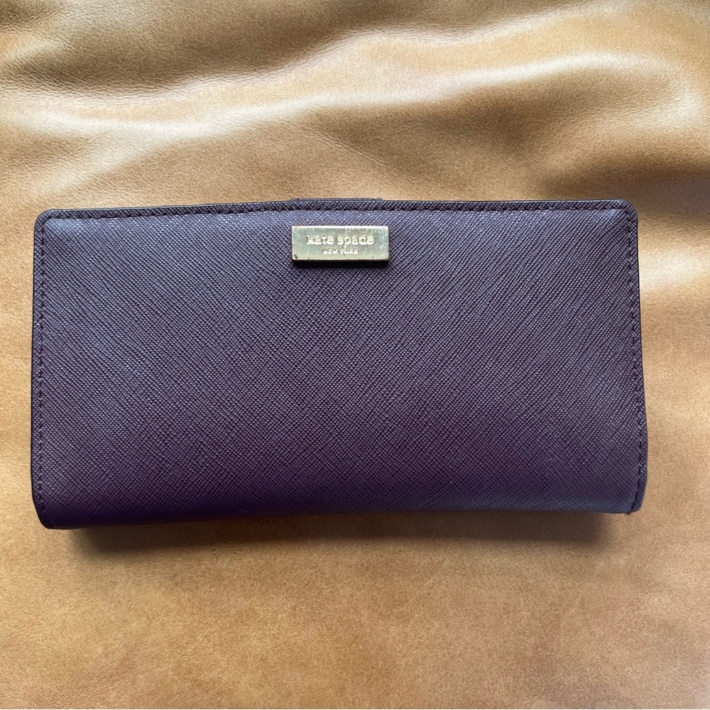 Kate Spade Bifold Snap Closure Wallet